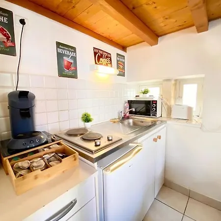 Vintage & Son Billard, 300m De La Gare ! Apartment Nîmes